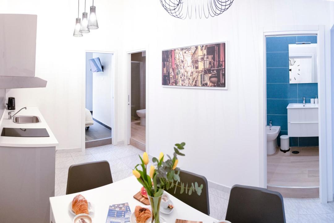 Appartement Preziosi 61 à Naples Extérieur photo